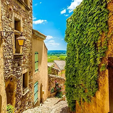 La Calade 3* Montouliers