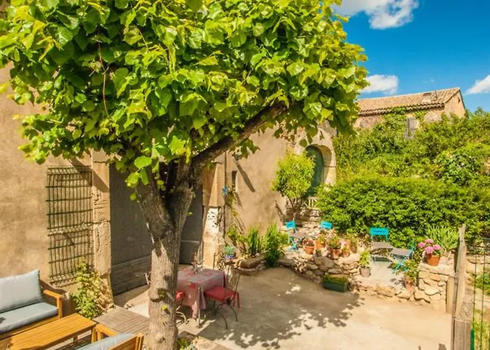 La Calade Bed & Breakfast